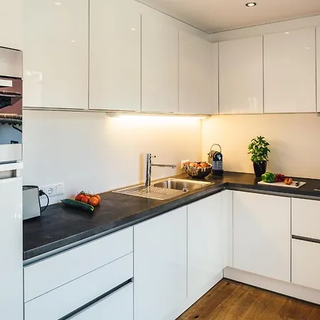 Schneeweiss Lifestyle - - Living *