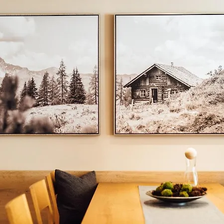 Schneeweiss Lifestyle - - Living