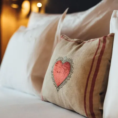 Schneeweiss Lifestyle - - Living *