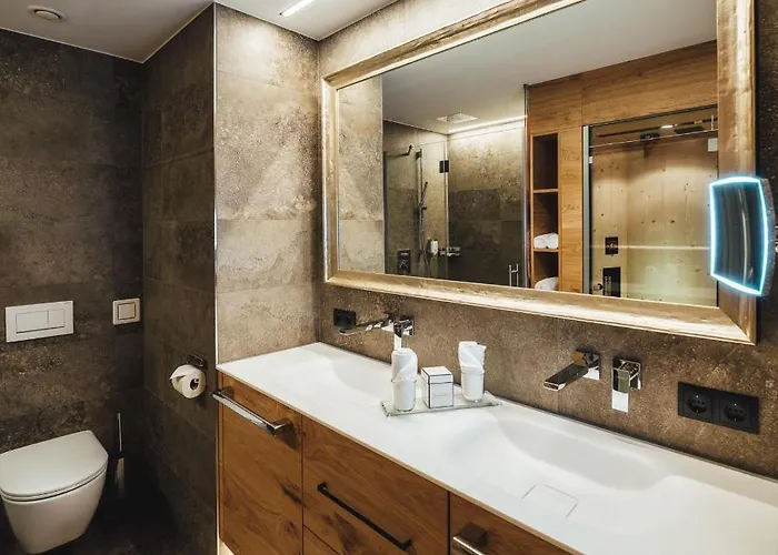 Schneeweiss Lifestyle - - Living Διαμέρισμα Serfaus