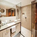 아파트 Schneeweiss Lifestyle - - Living 세르파우스