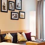 Schneeweiss Lifestyle - - Living 아파트