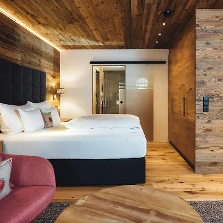 Schneeweiss Lifestyle - - Living Apartment Serfaus