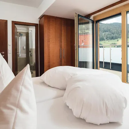 Schneeweiss Lifestyle - - Living * Serfaus