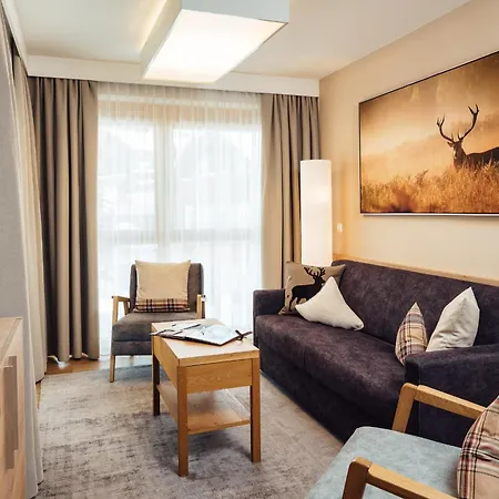Schneeweiss Lifestyle - - Living Appartamento Serfaus