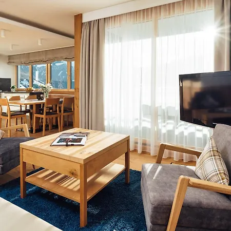 Schneeweiss Lifestyle - - Living * Serfaus